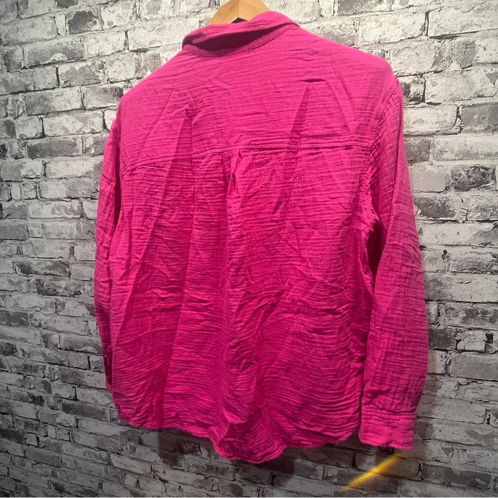 EUC GAP Pink Button-Down Shirt Size L - Picture 8 of 13